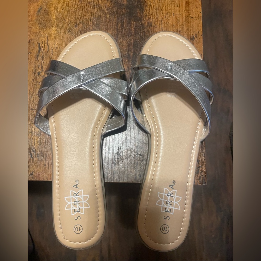 Serra Metallic Silver Crisscross Slide Sandals